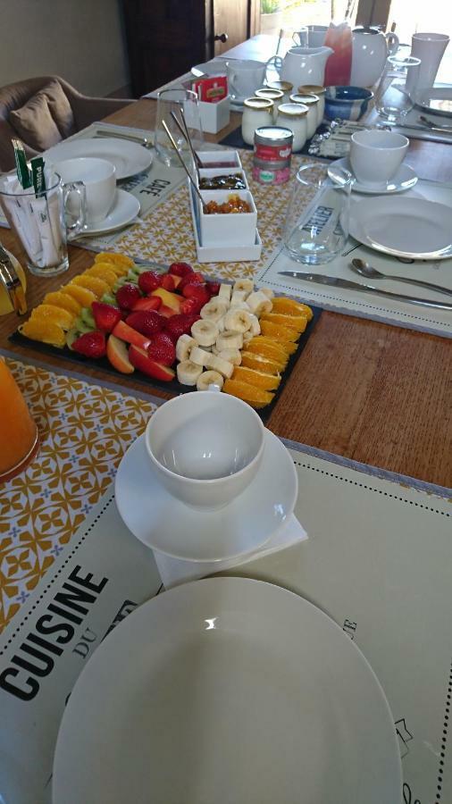 Domaine De Bourgville Monts-sur-Guesnes Екстериор снимка